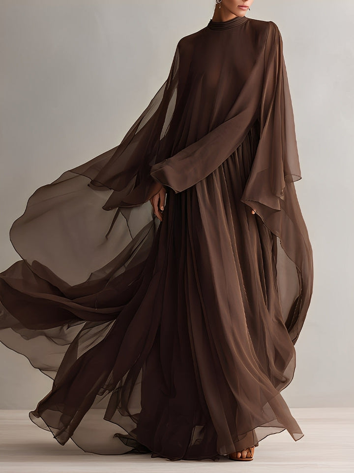 VESTIDO MAXI DE CHIFÓN CON DISEÑO TIPO CAPA Y CUELLO ALTO