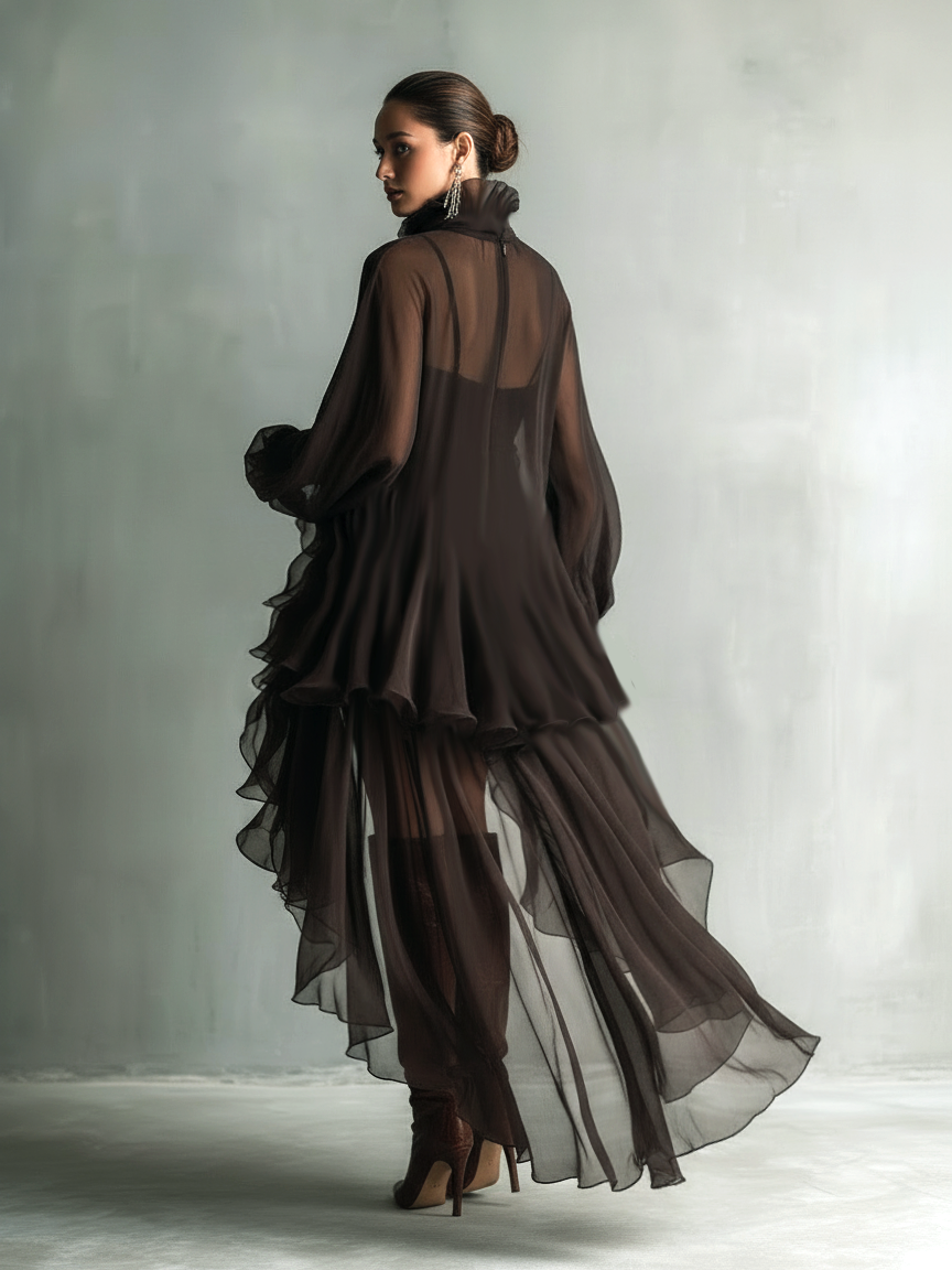 VESTIDO MIDI DE GASA CON CUELLO ALTO Y MANGA LARGA