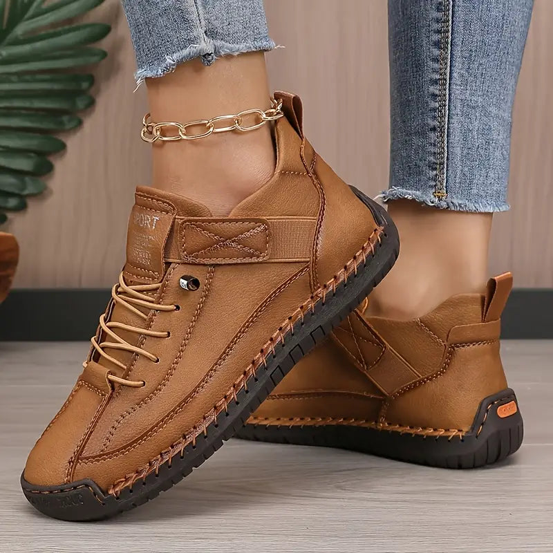Patricia | Zapatos de Senderismo Confort Beige