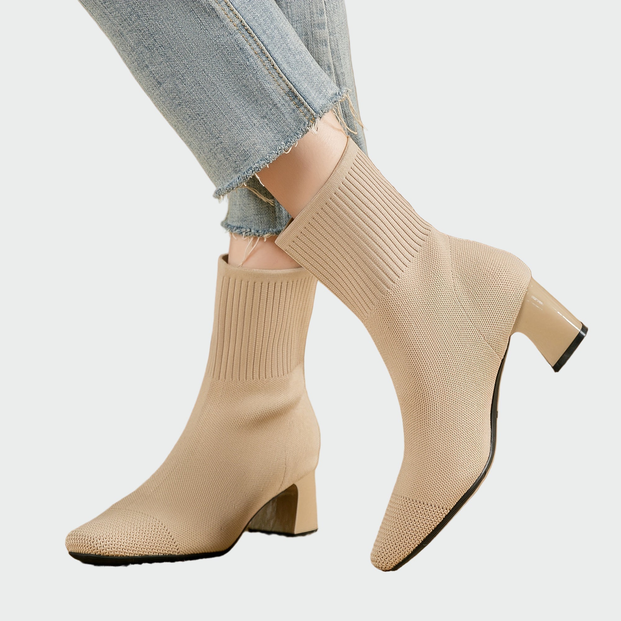 Alejandra | Botas Ortopédicas Tricotadas En Tono Beige Suave